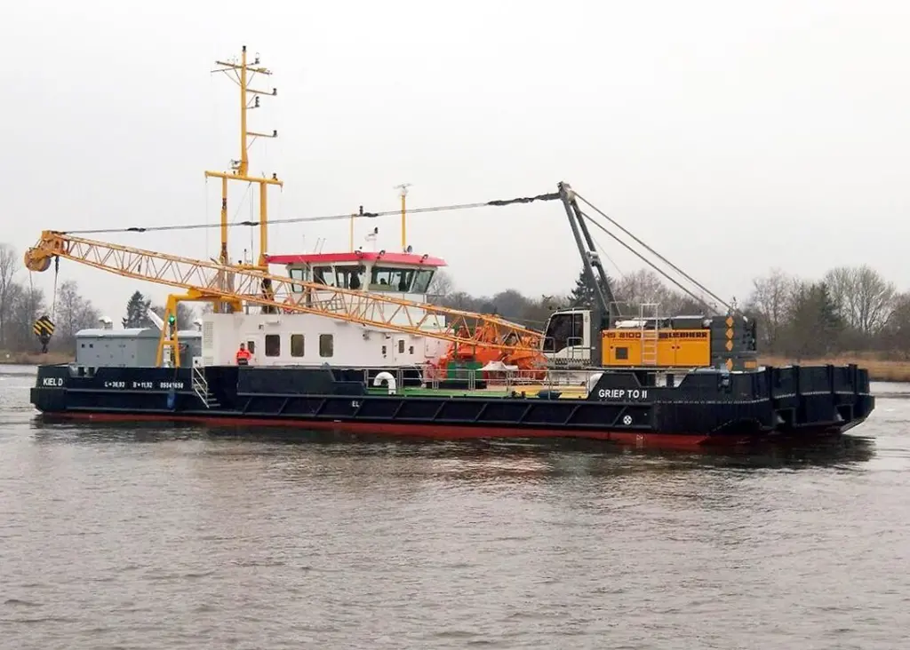 Griep To 11 adds a multi-purpose dimension to Kiel Canal work (Photo: WSA Kiel-Holtenau)