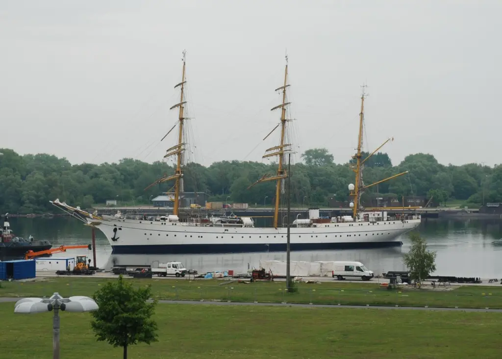 Gorch Fock: out of action until 2018
