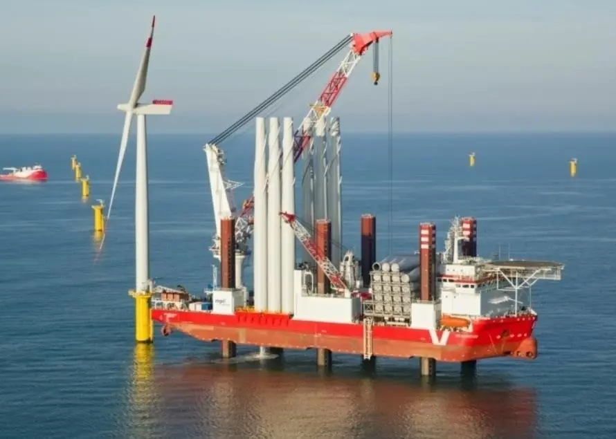 'MPI Discovery' is a state-of-the-art offshore installation vessel