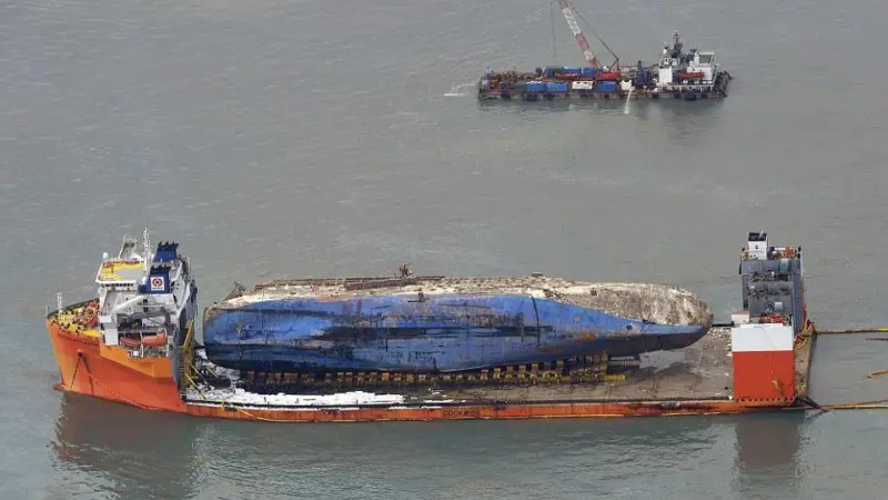The ferry is shown here safely loaded on board 'White Marlin' (Daily Mail)