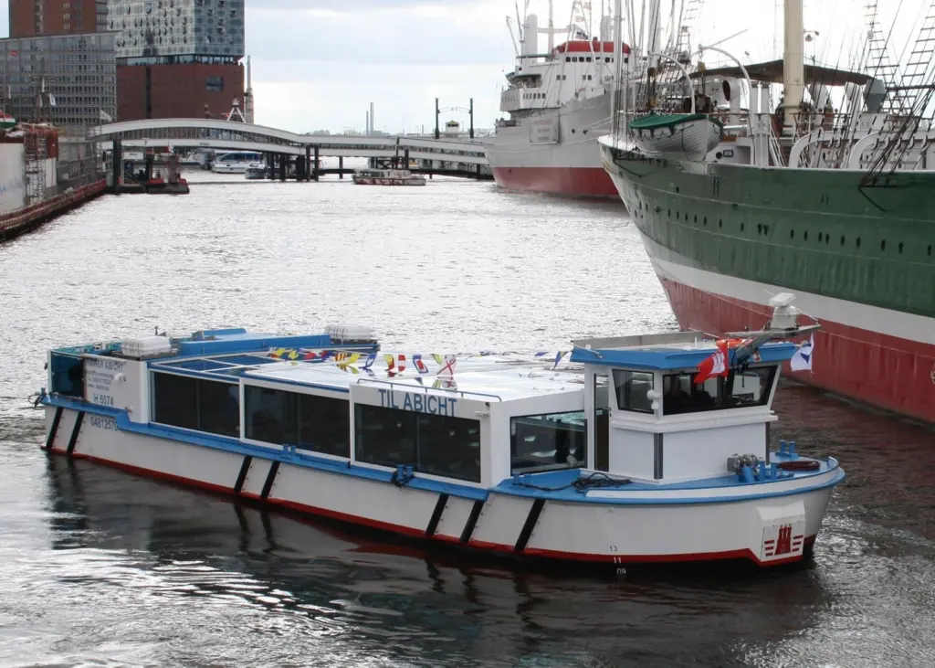 New launches boast eco-friendly drive (Photo: Rainer Abicht Elbreederei)