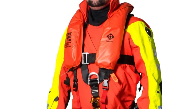 The Rope Access 3D lifejacket has been specifically designed with key features for operating at height