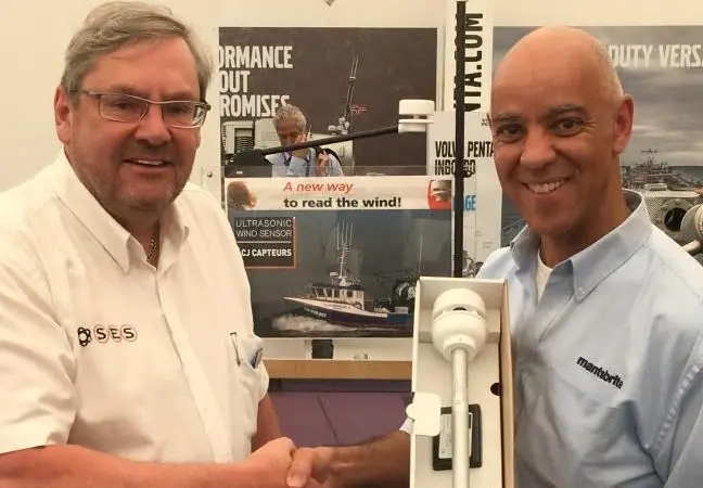 Colin Anderson SES (left) with David Ash of Mantsbrite at Seawork International