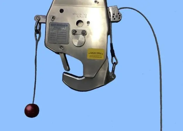 H Henriksen's new Liferaft Release Hook