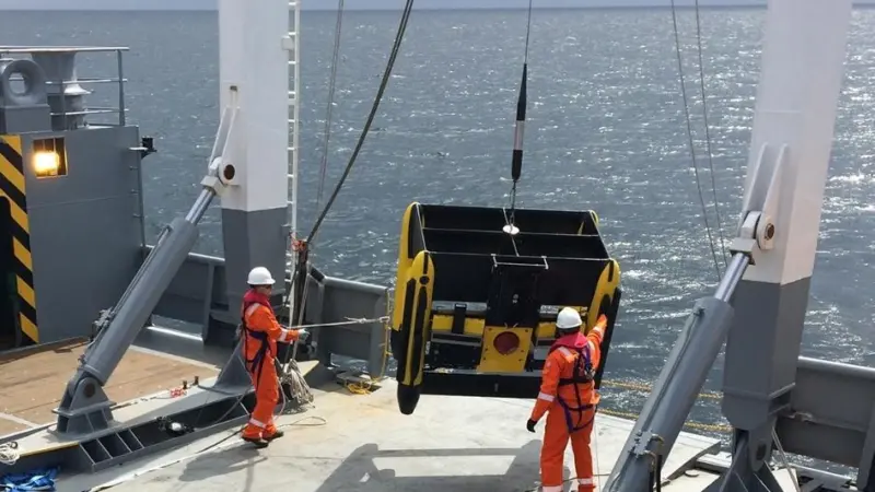 the FOCUS vehicles are supplied in an ‘E’ (extended) version which allows for more space to install equipment within the vehicle frame