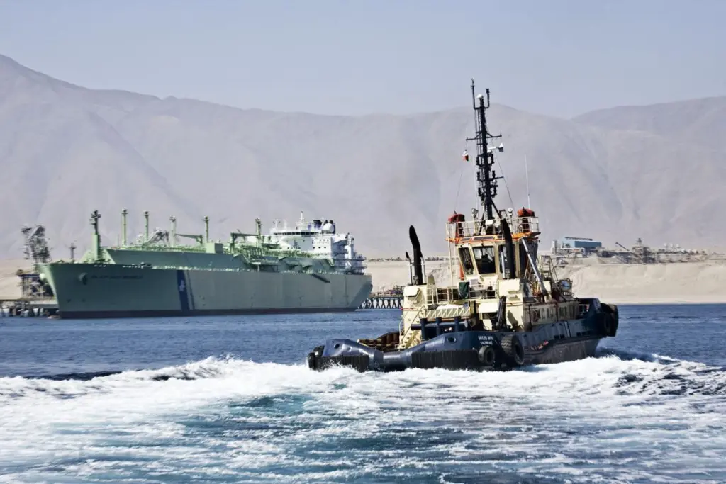 Svitzer is expanding its already extensive towage service presence at LNG terminals globally (Svitzer)