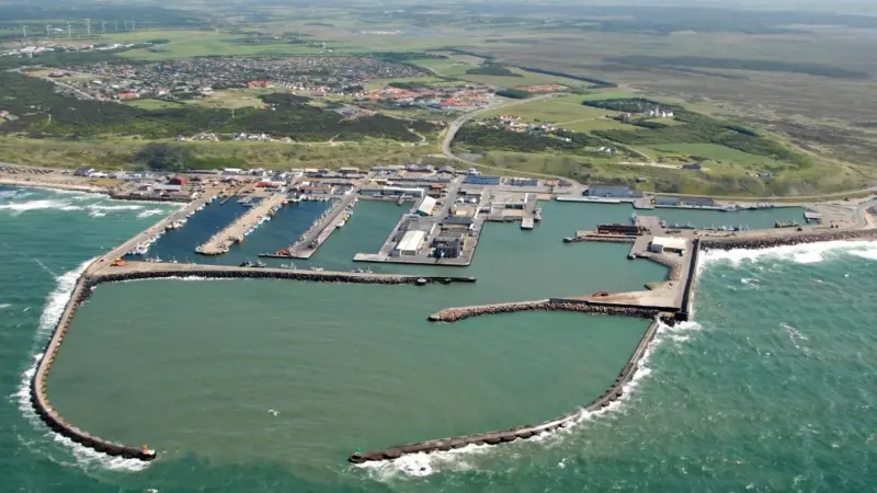 Hanstholm Havn will be getting a new T-head breakwater