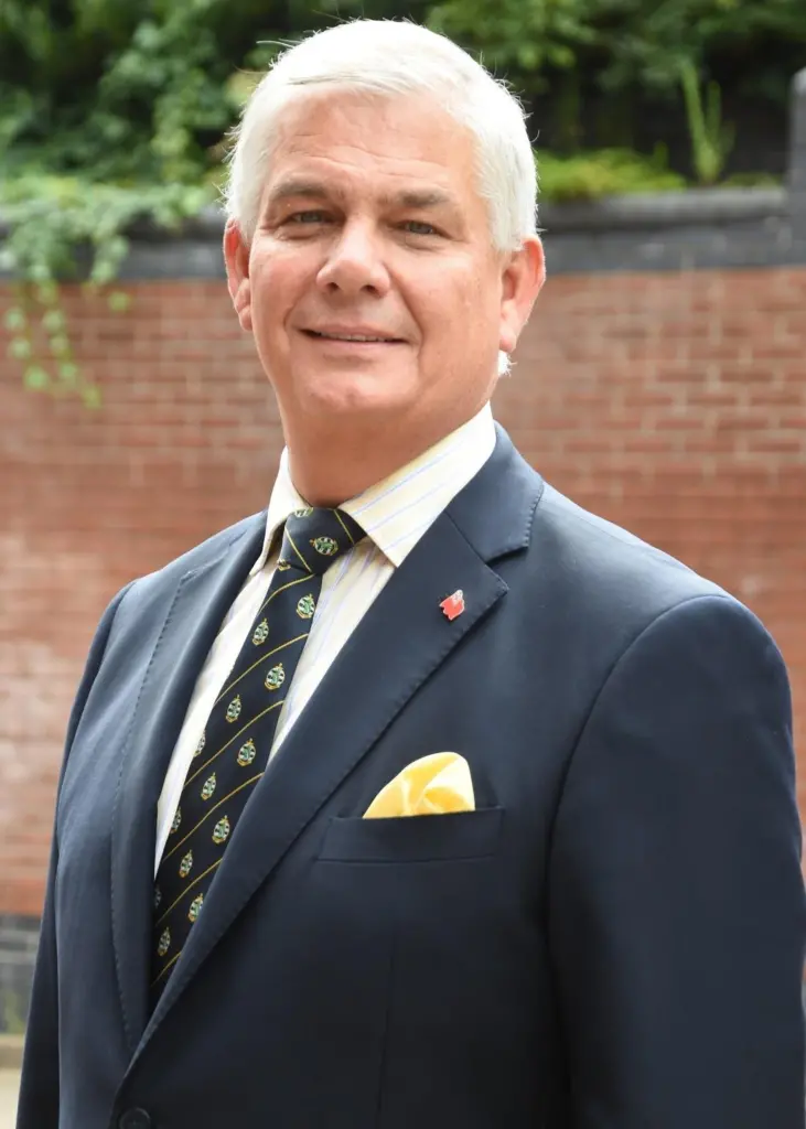 Les Chapman is soon to take over from Hugh Shaw OBE as UK SOSREP (MCA)
