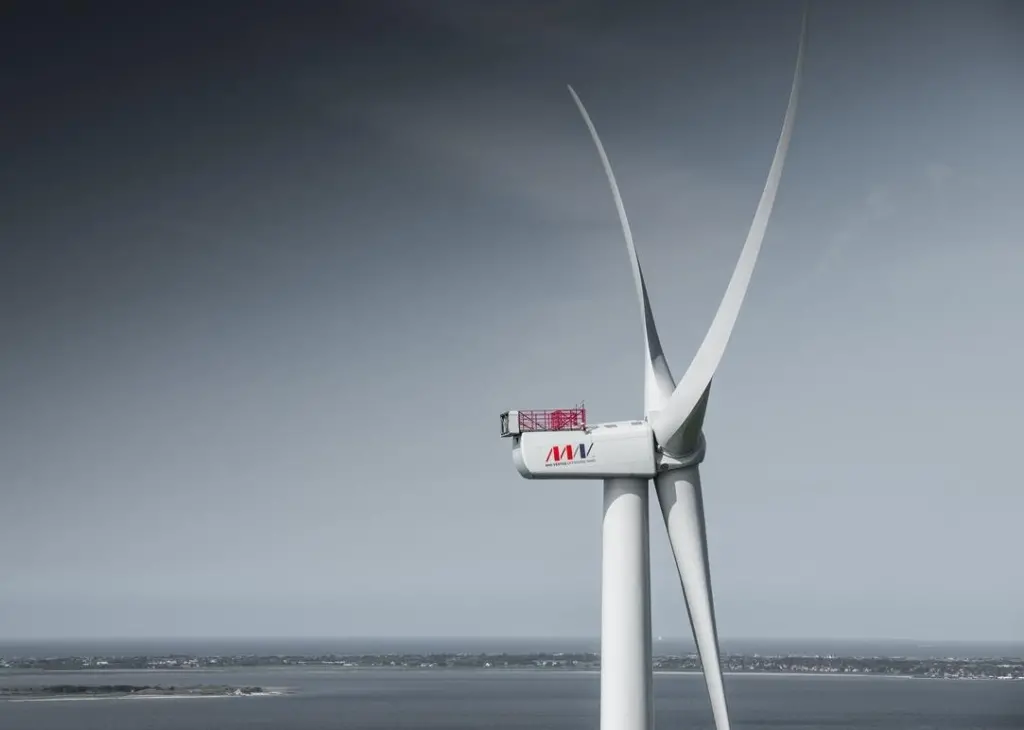 The turbine is powered by blades that are 80 metres in length with each one weighing 39 tonnes