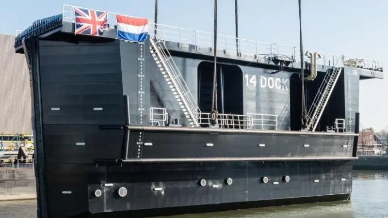 Official launching of Ravestein's ‘14 DOCK’ caisson gate for the MoD