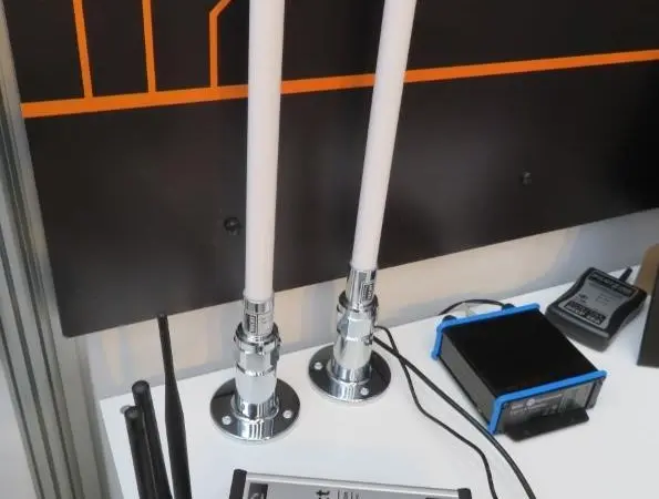 Digital Yacht's 4G router system