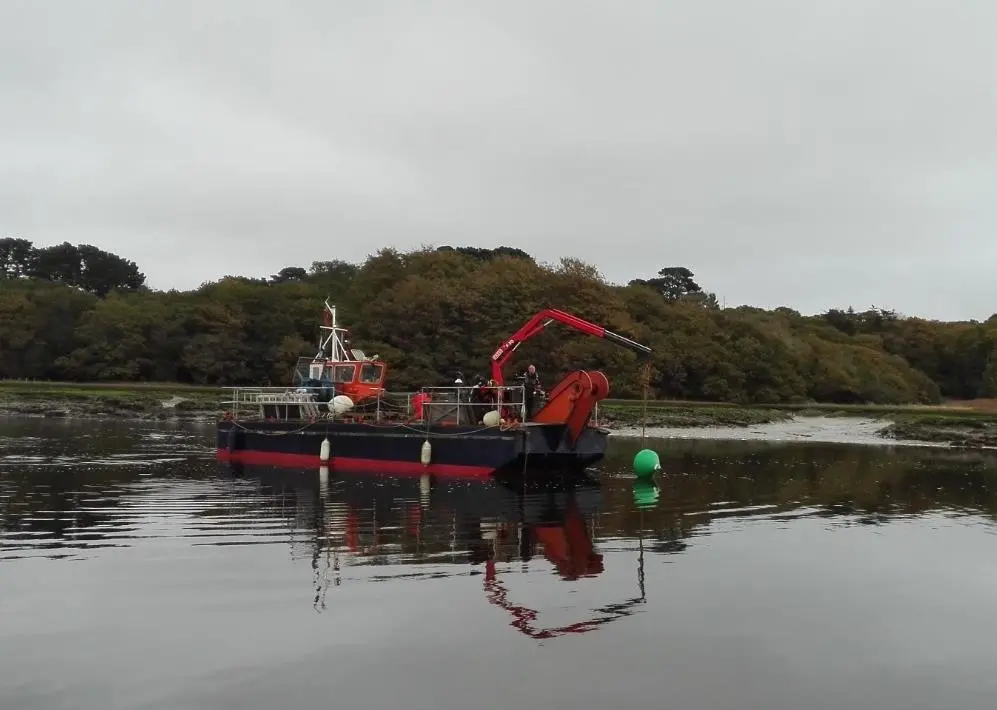 Five buoys have each been fitted with flashing lights and lights have also been fitted to fixed beacons on the river channel