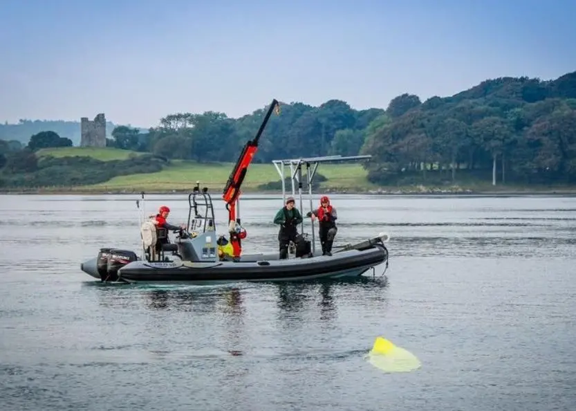 Minesto's Deep Green devices describe a figure-of-8 course through the water generating increased flow through an onboard turbine