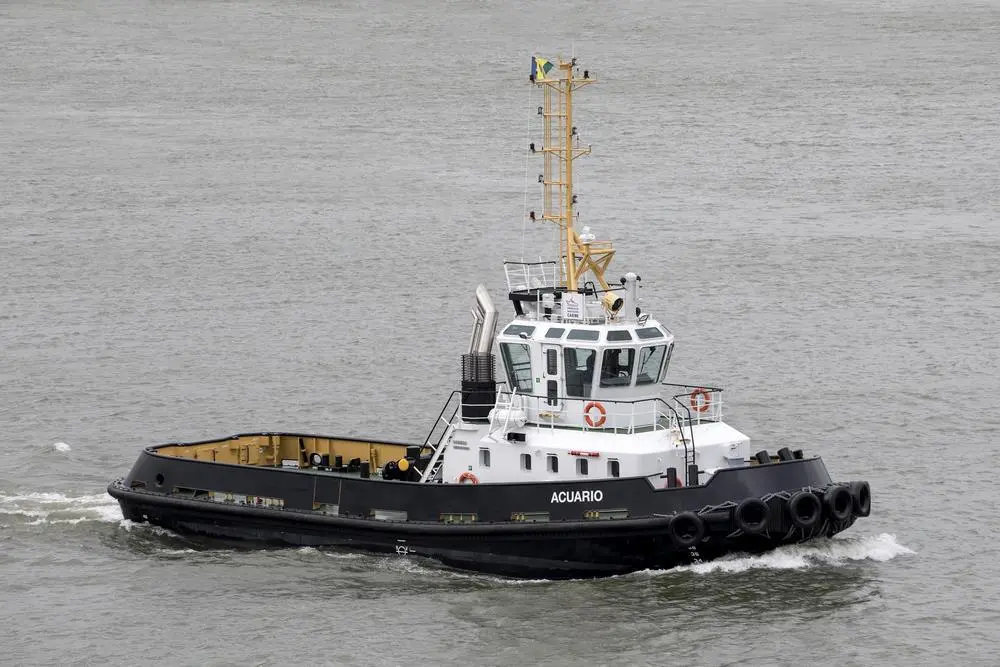 00_52643_DAMEN-STAN-TUG-2608-ACUARIO