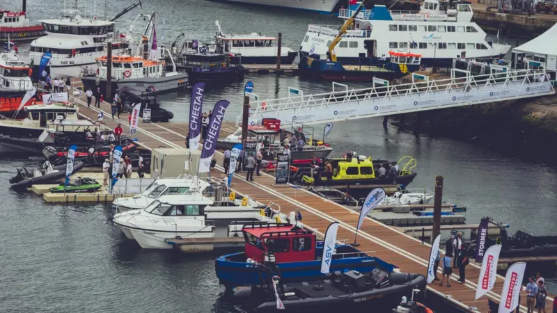 Pontoon vessels at Seawork 2017