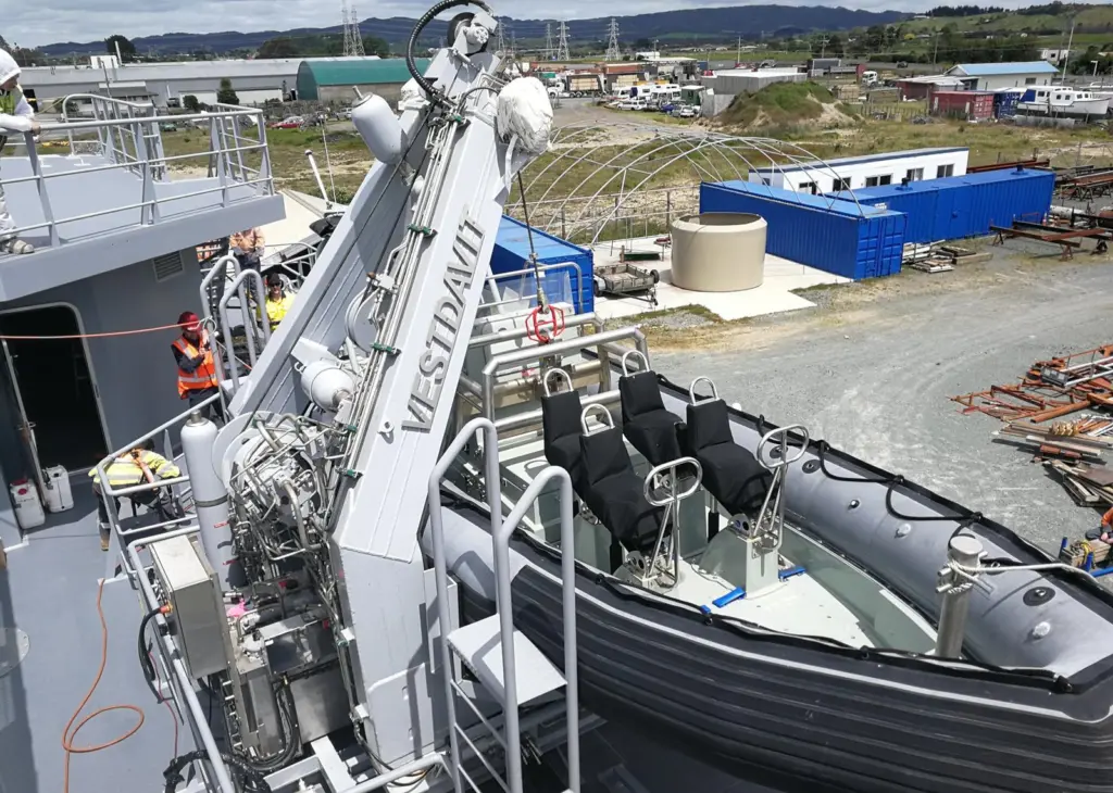 The PLAR-4000 unit from Vestdavit will provide one the Royal New Zealand Navy’s key training tools