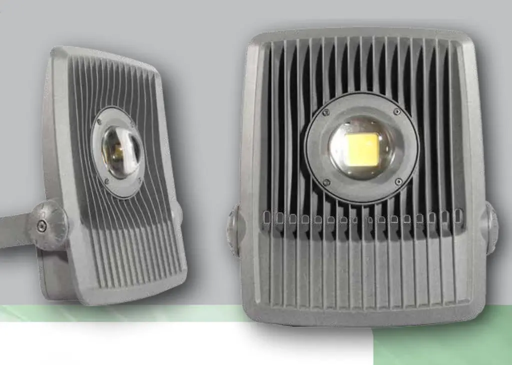 E-LED's 80W floodlight gives out 10,400 lumens