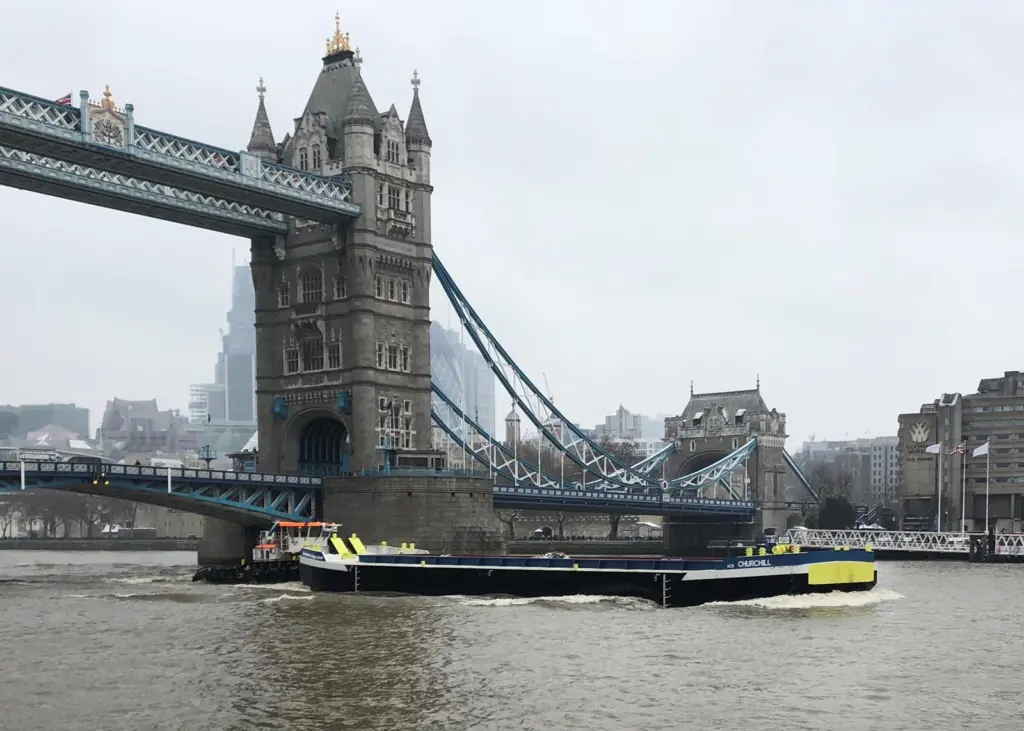 'Churchill's inaugural trip through Tower Bridge, March 18