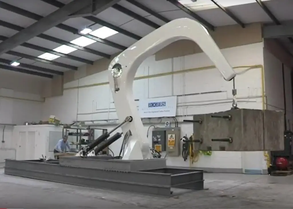 Testing one of the new Rogers carbon davits