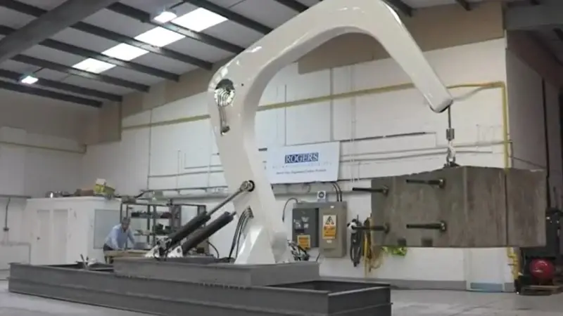 Testing one of the new Rogers carbon davits