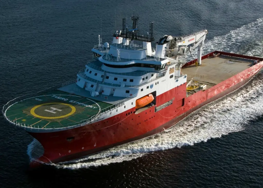 Global Marine's 'Global Symphony' will be carrying out the trenching work during the contract
