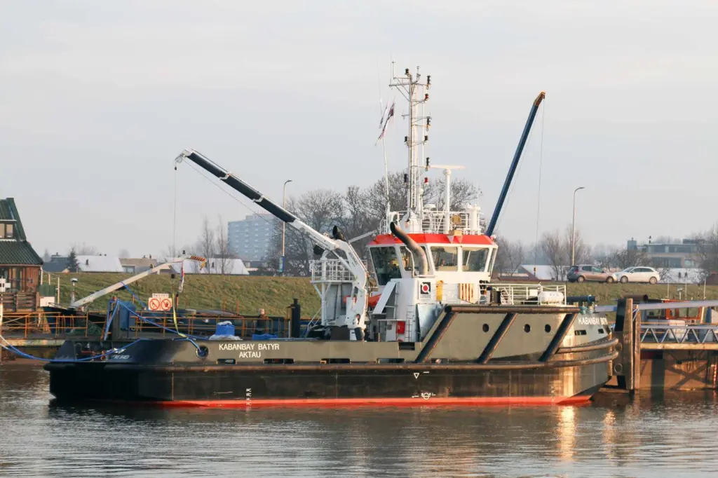 'Kabanbay Batyr' preparing for its delivery voyage at Capelle aan den Ijssel (Peter Barker)