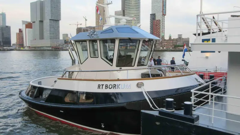 'RT Borkum' provides practical training for tug masters (Peter Barker)