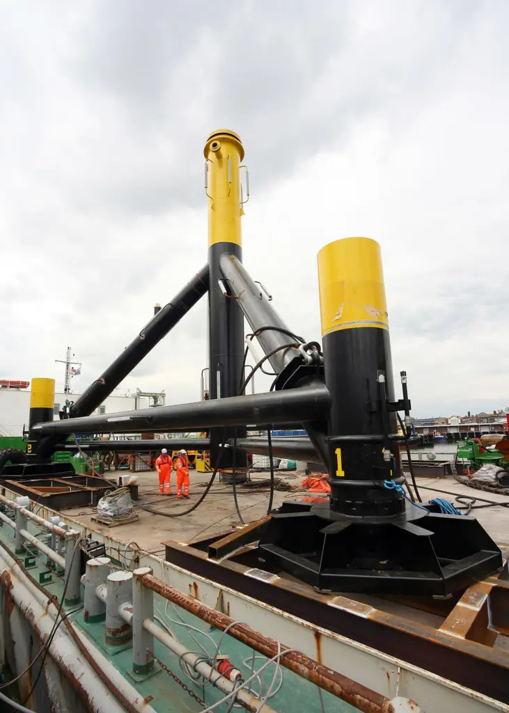 The project involves the decommissioning of a tripod from the European Marine Energy Centre (EMEC) Fall of Warness tidal energy test site
