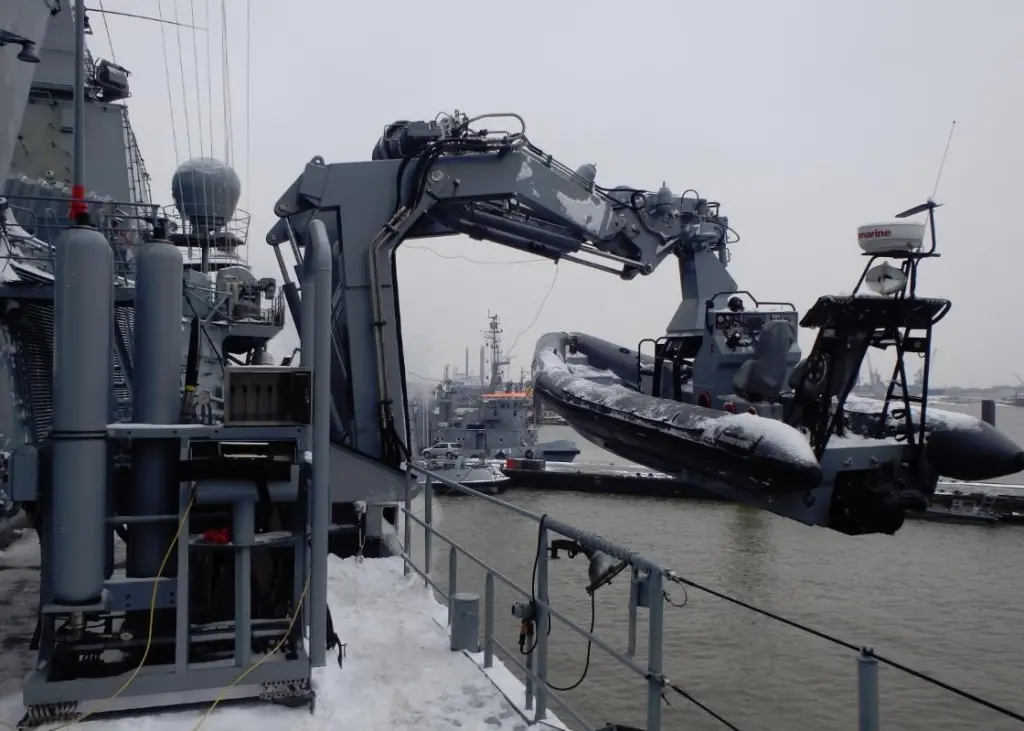 There are over 1,900 Vestdavit systems in use around the world