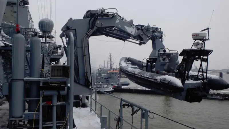 There are over 1,900 Vestdavit systems in use around the world