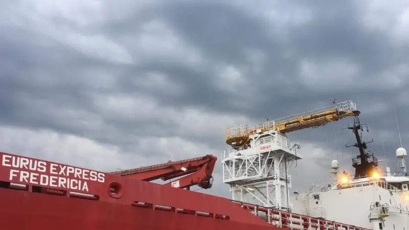 The SMST modular gangway M-series aboard 'Eurus Express'