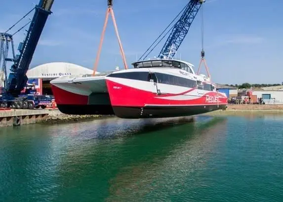 Red Jet 7