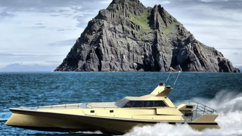 'Thunder Child II', has a unique hull design developed after extensive tank testing and towing trials