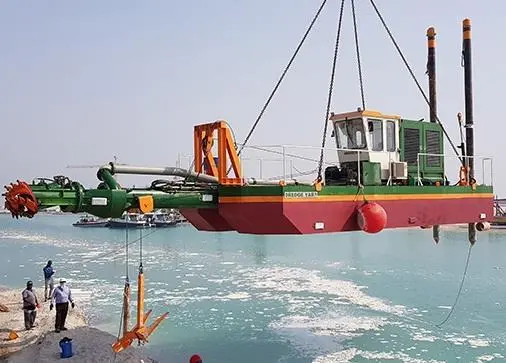 00_53625_MJAUG18Dredging-Dredge-Yard