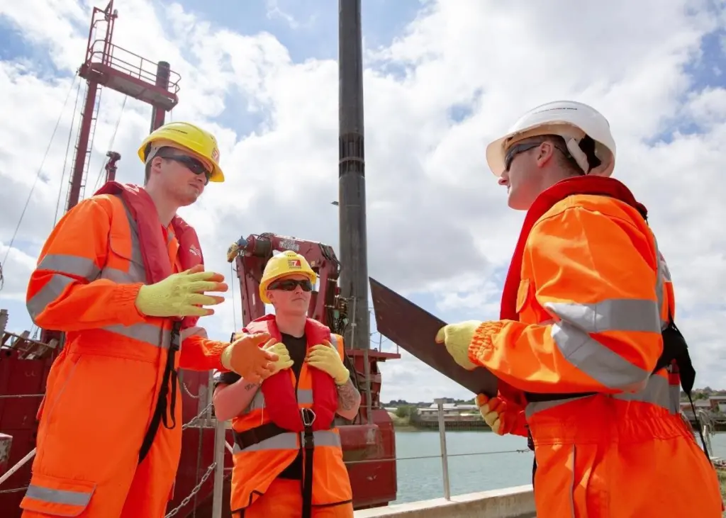 The bespoke training course offers delegates the opportunity to learn a range of basic skills before joining their on-site teams