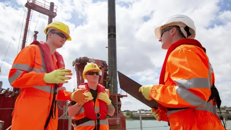 The bespoke training course offers delegates the opportunity to learn a range of basic skills before joining their on-site teams