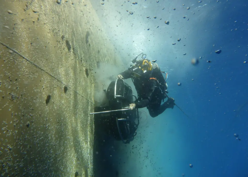 Wärtsilä’s divers are enabling operators to avoid unplanned dry-dockings Photo: Wärtsilä