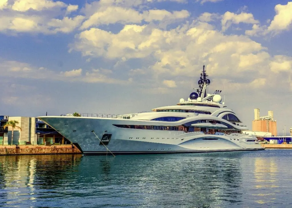 Armada Engineering is a specialist in superyacht hydraulic systems