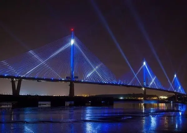 Hydrosphere recommended 44 LED Vega VLB 36 lights for the project Photo: Hydrosphere