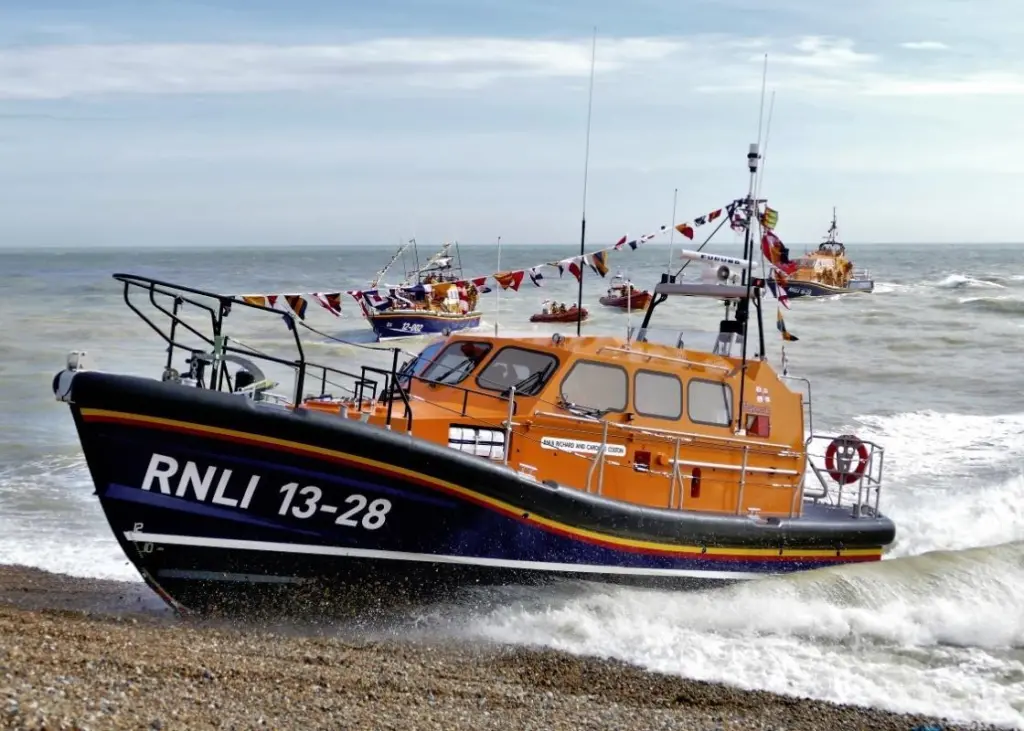 Waterjets allow the Shannon to operate in shallow waters and be intentionally beached