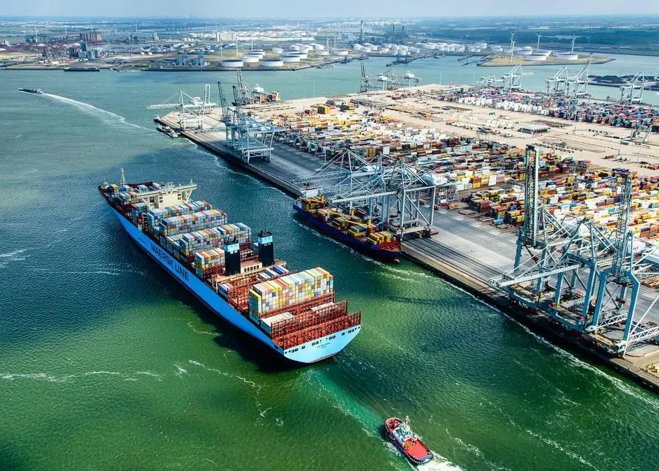Rotterdam is focusing on berthing efficiency measures Photo: Port of Rotterdam