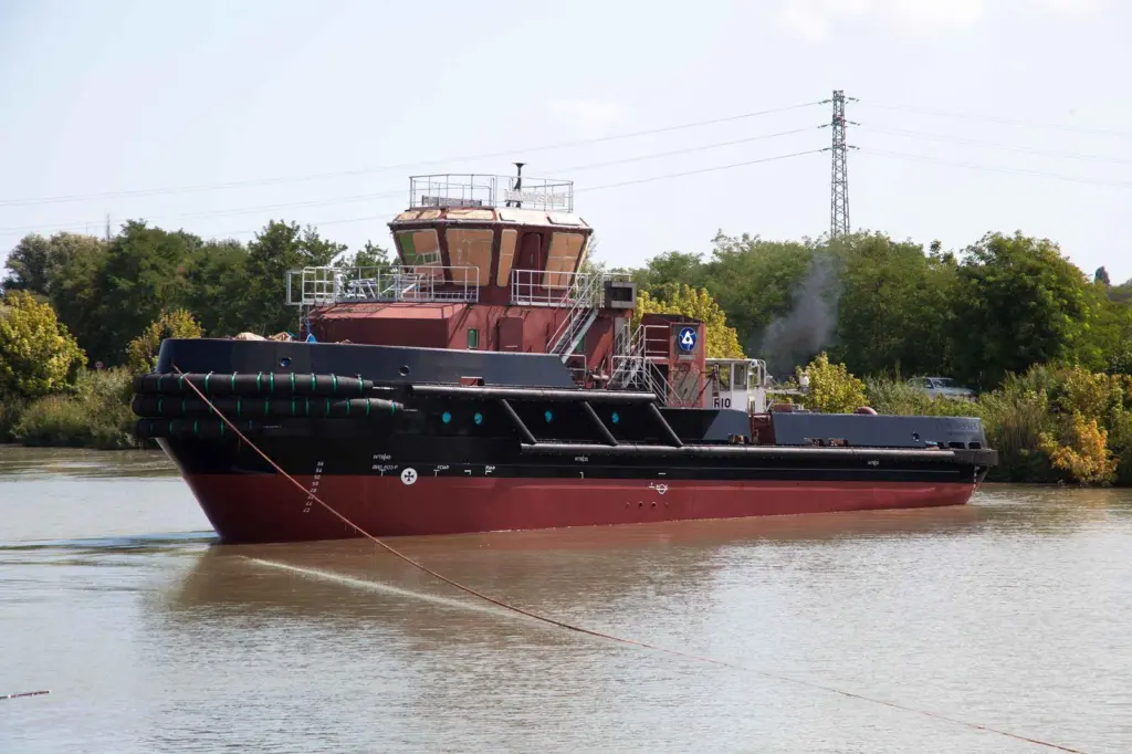'Rome-Moscow' will assist in dismantling nuclear submarines in the Barents Sea (Vittoria Shipyard)
