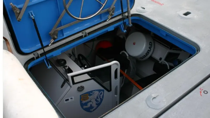 Aft garaged 7m workboat