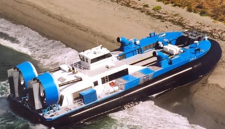 Griffon's BHT is 33m long and can carry up to 180 people or a full payload of 21 tonnes