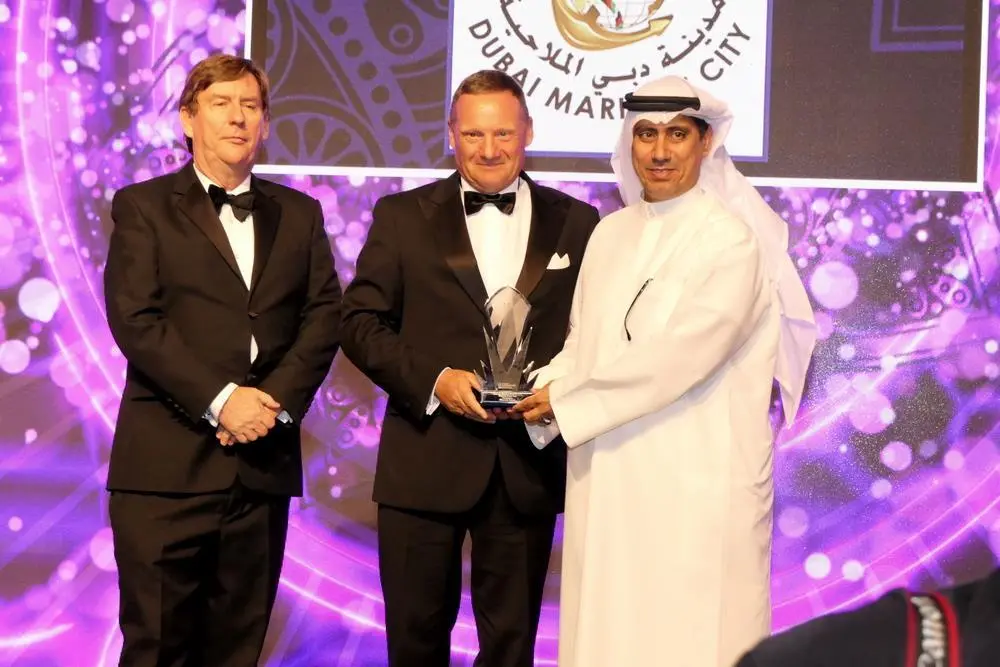 Albwardy Damen scoops Shipyard of the Year Award at Seatrade (Damen)