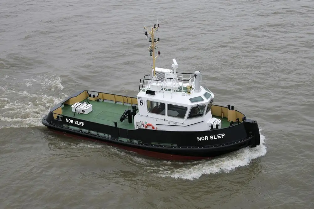00_54272_Damen-Stan-Tug-1606