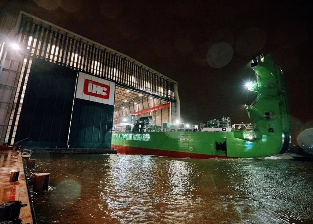 00_54294_MJJAN19Dredging-IHC
