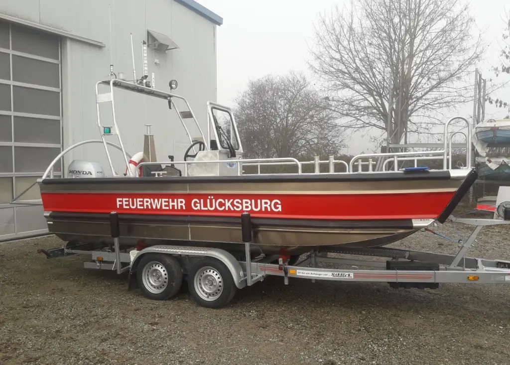 Another boat for pollution protection in north Germany