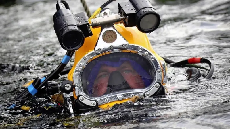 SMS diver