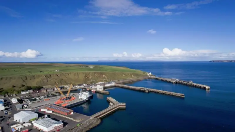 The works required include partial demolition of the existing pier and its reconstruction with marine piling and infilling with dredged and imported filling